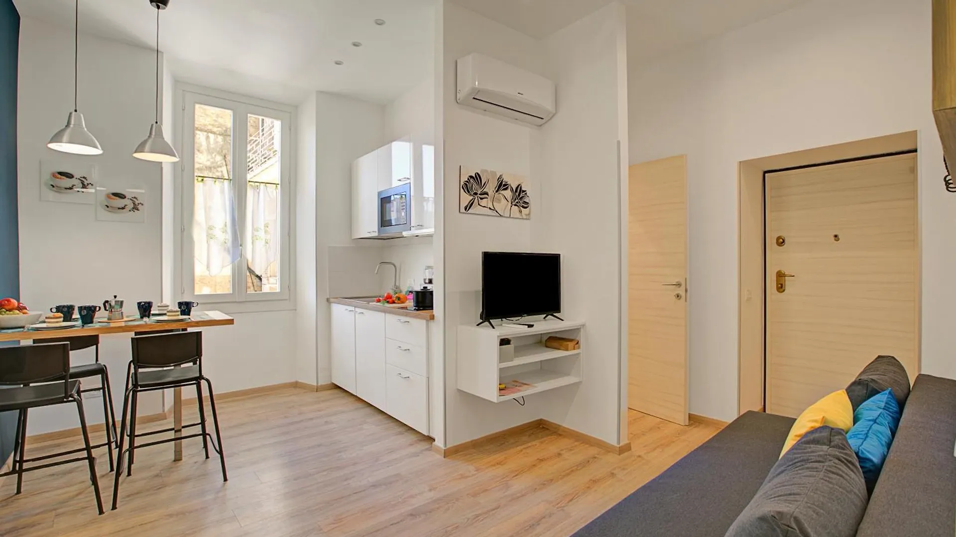 Heroes Apartment Sanremo Centro - Happy Rentals Italy