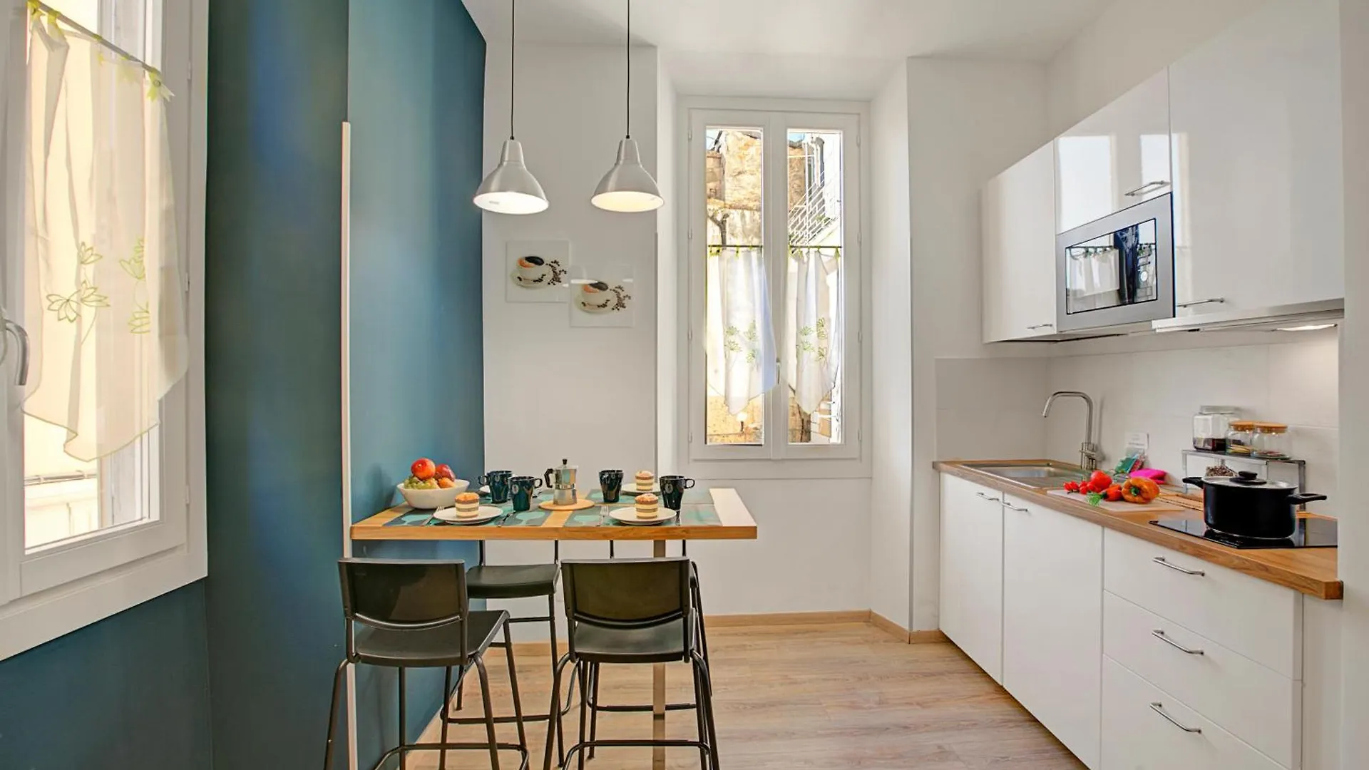 Heroes Apartment Sanremo Centro - Happy Rentals 0*,  Italy